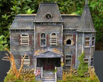 Neibolt House Model Diorama~Pennywise Clown~Horror Movie ~Halloween~It~Model Train Building