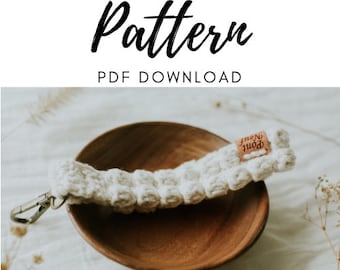 Crochet Keychain Pattern, Crochet Wristlet Pattern, Crochet Wristlet Keychain, Keychain Crochet Pattern, Crochet Lanyard Pattern