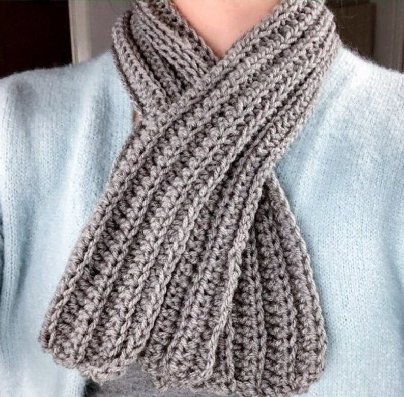 Double Keyhole Scarf Crochet Pattern Keyhole Scarf Pattern - Etsy