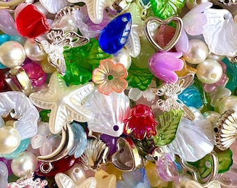 Bead Mix Scoop | Assorted bead soup, jewellery Making, diy, lampwork, charm bracelet necklace earrings, acrylic pearl silver flower moon