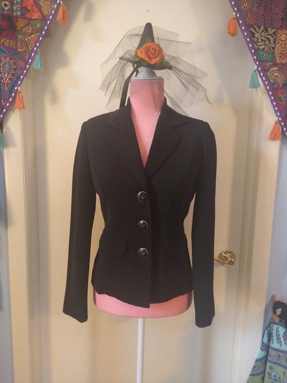 Women's suit jacket - image 2