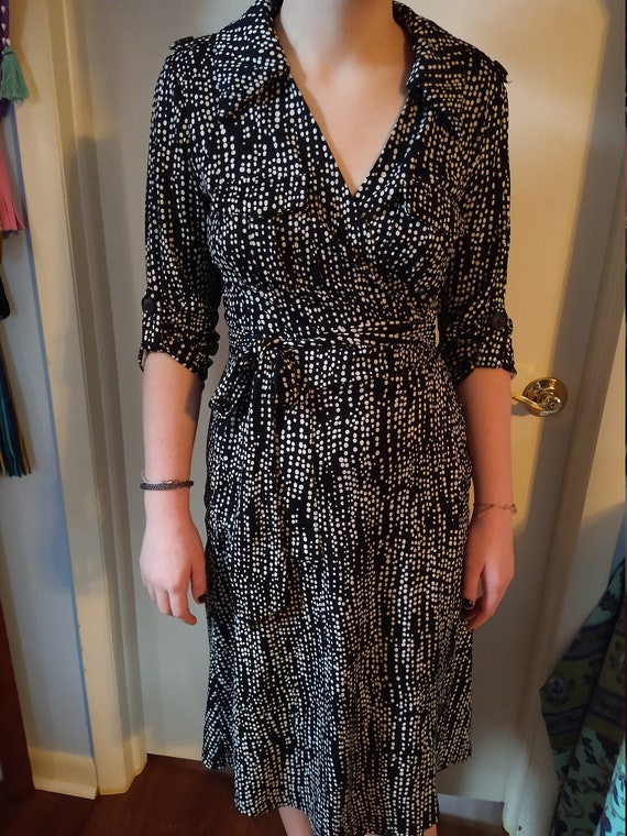 Women's wrap dress
