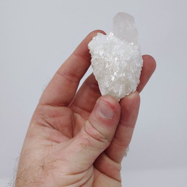 Natural rough sugar quartz crystals - multiple sizes - from Madagascar - beautiful and uncommon