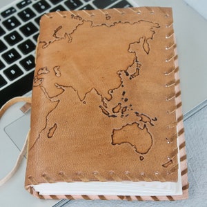 Diario de viaje de cuero con mapa del mundo, libro de cuero rústico, papel reciclado hecho a mano, regalos de jubilación,