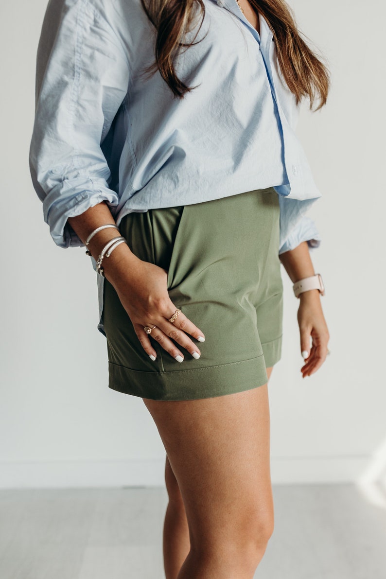 Wide Leg Cuff Shorts Margo Paige image 2