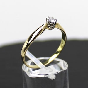 Diamond Ring, Brilliant Ring, 585 yellow gold, 0.2 ct. with original case