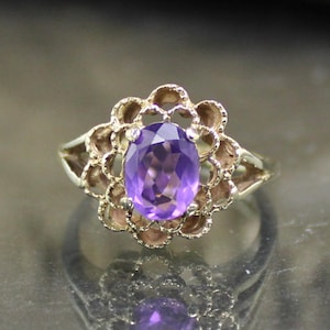Vintage Amethyst Gold Ring, 14K Gold, 1950s