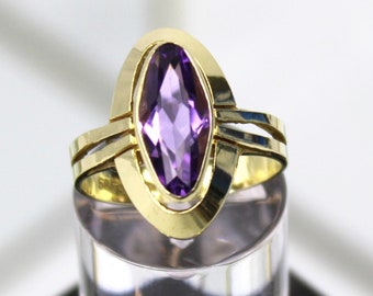 Antique 14k Art Deco gold ring with amethyst, 1940/1950