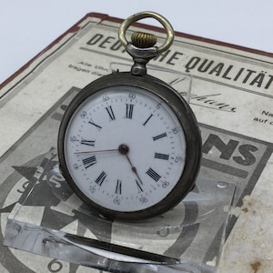 Reloj de bolsillo para señoras, alrededor de 1900, 800 plata, Francia