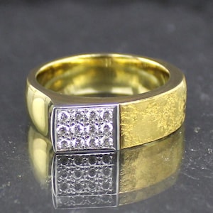 Solid gold ring, diamond ring, 750 yellow gold, 12 diamonds