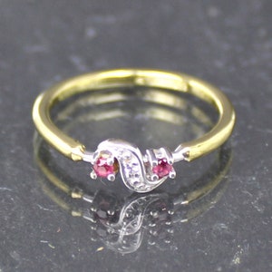 Ruby gold ring, 333 gold, 8 carat