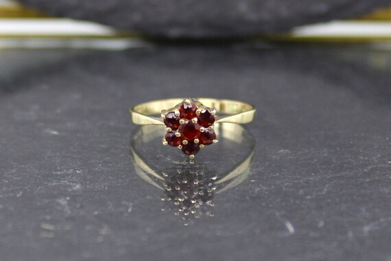 Garnet Ring, Gold Ring Made of 333 Yellow Gold, 8K Gold, Circa