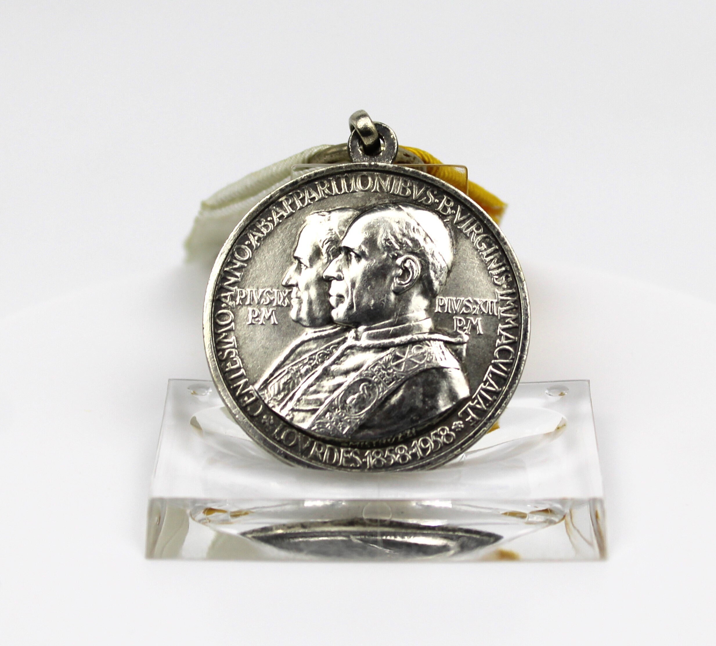 Vatican medal - Etsy 日本