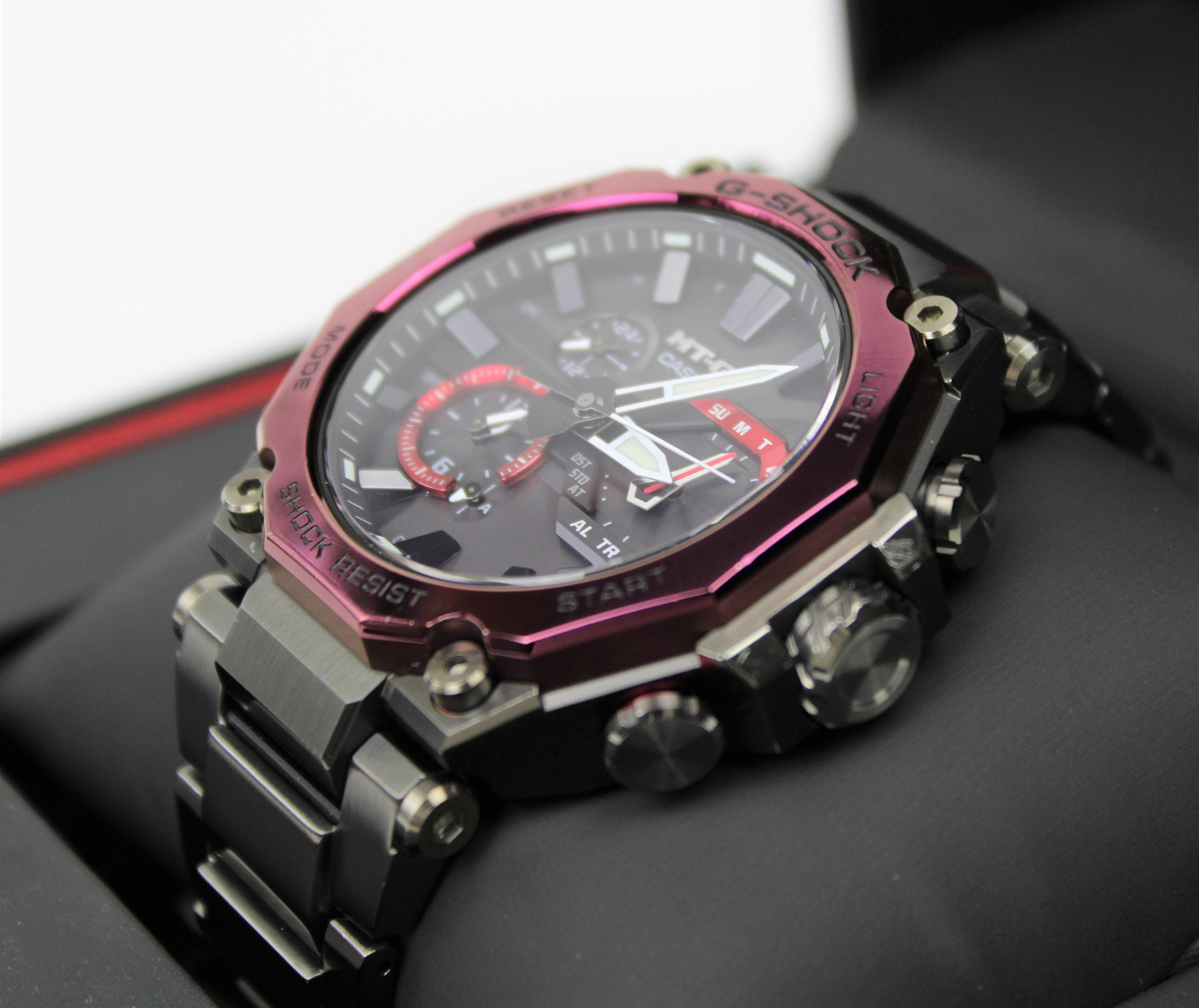 ラスト在庫(新品未開封) G-SHOCK MTG-B2000BD-1A4JF