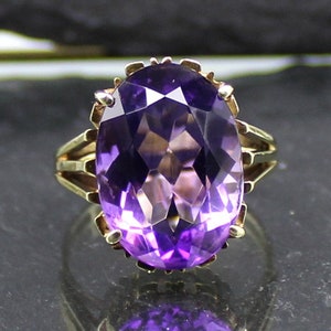 Amethyst gold ring made of 585 yellow gold, 14 carat, around 1950