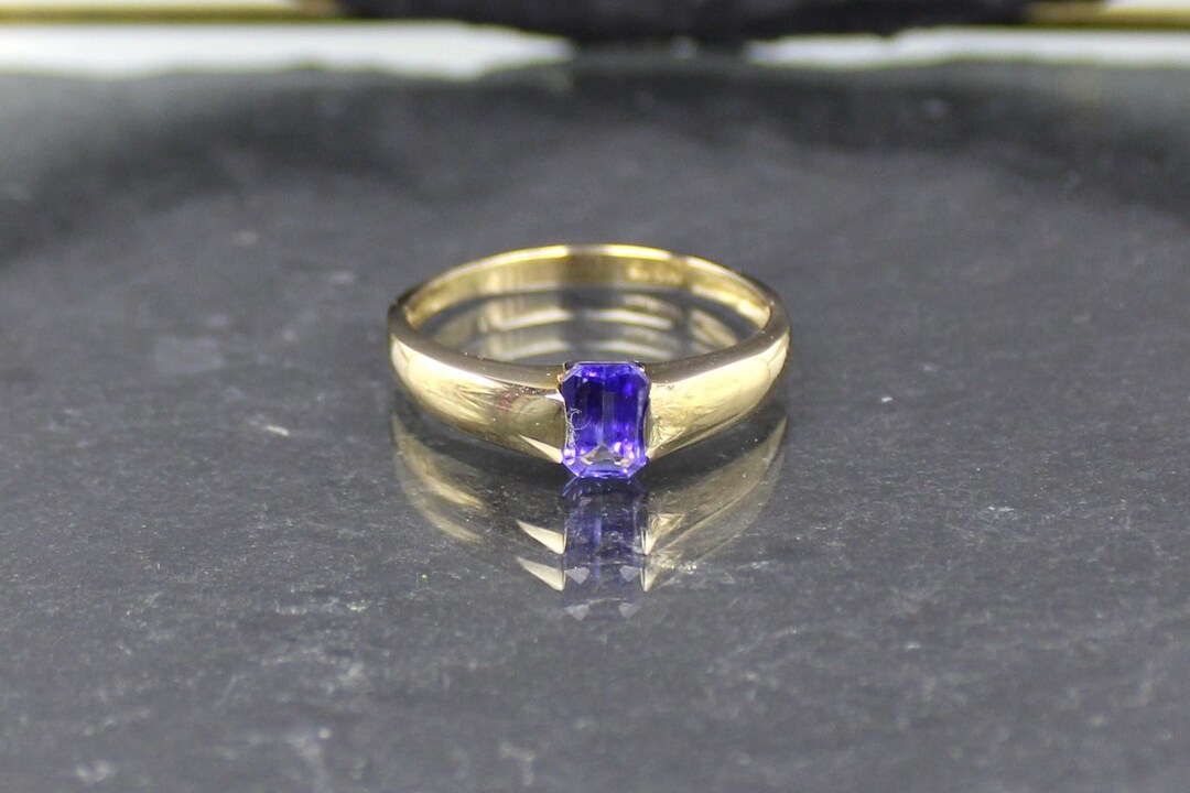 Tanzanite Solitaire Ring, 375 Yellow Gold, 9 Carat - Etsy