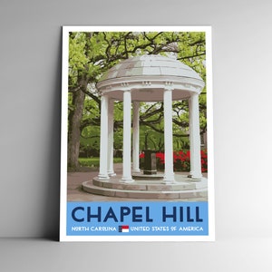 Pôster de viagem em estilo vintage de Chapel Hill, Carolina do Norte - 8x10 - 12x18 - 18x24 - 24x36 / 4x6 Cartão postal Estilo WPA Estado UNC EUA Impressão artística
