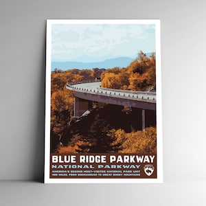 Pôster de viagem estilo vintage Blue Ridge Parkway - 8x10 - 12x18 - 18x24 - 24x36 / 4x6 Cartão postal estilo WPA Carolina do Norte / Tennessee Impressão artística
