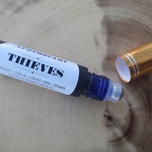 Thieves Essential Oil Roller 10ml