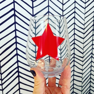 Benutzerdefinierte Stemless Weinglas Bruchsicher, personalisierte unzerbrechliche Weinschale, langlebiges Casual Party Trinkgefäß, benutzerdefiniertes No Stem Weinglas Geschenk