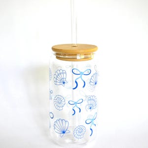 Shells and Bows Glass Tumbler | 16 oz Beer Can Glass with Bamboo Lid | Coastal Coquette | Beach Gift for Her | Summer Drinkware