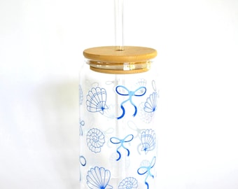 Shells and Bows Glass Tumbler | 16 oz Beer Can Glass with Bamboo Lid | Coastal Coquette | Beach Gift for Her | Summer Drinkware