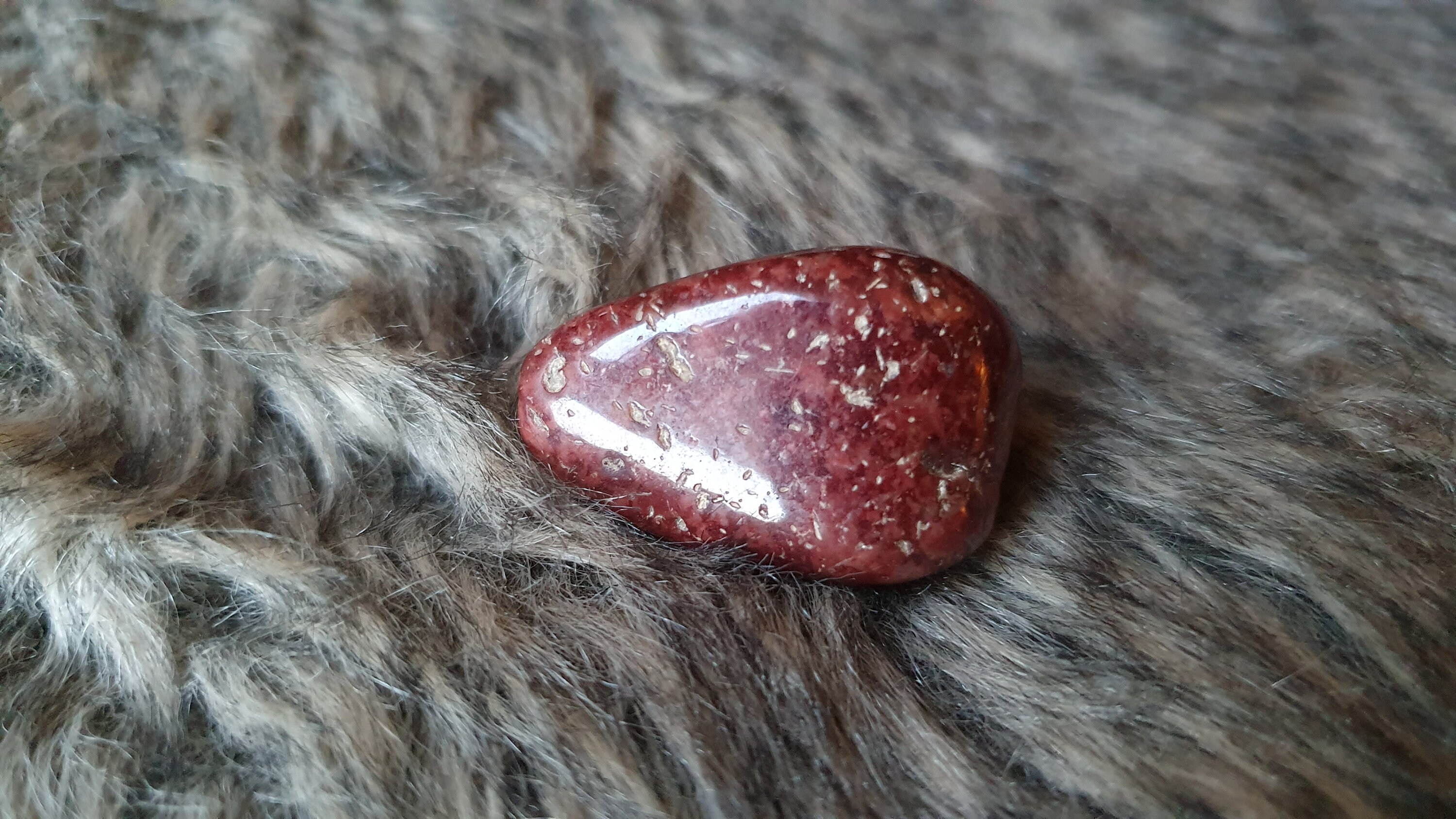 Red Wine Quartz Healing Crystal/Stone Etsy