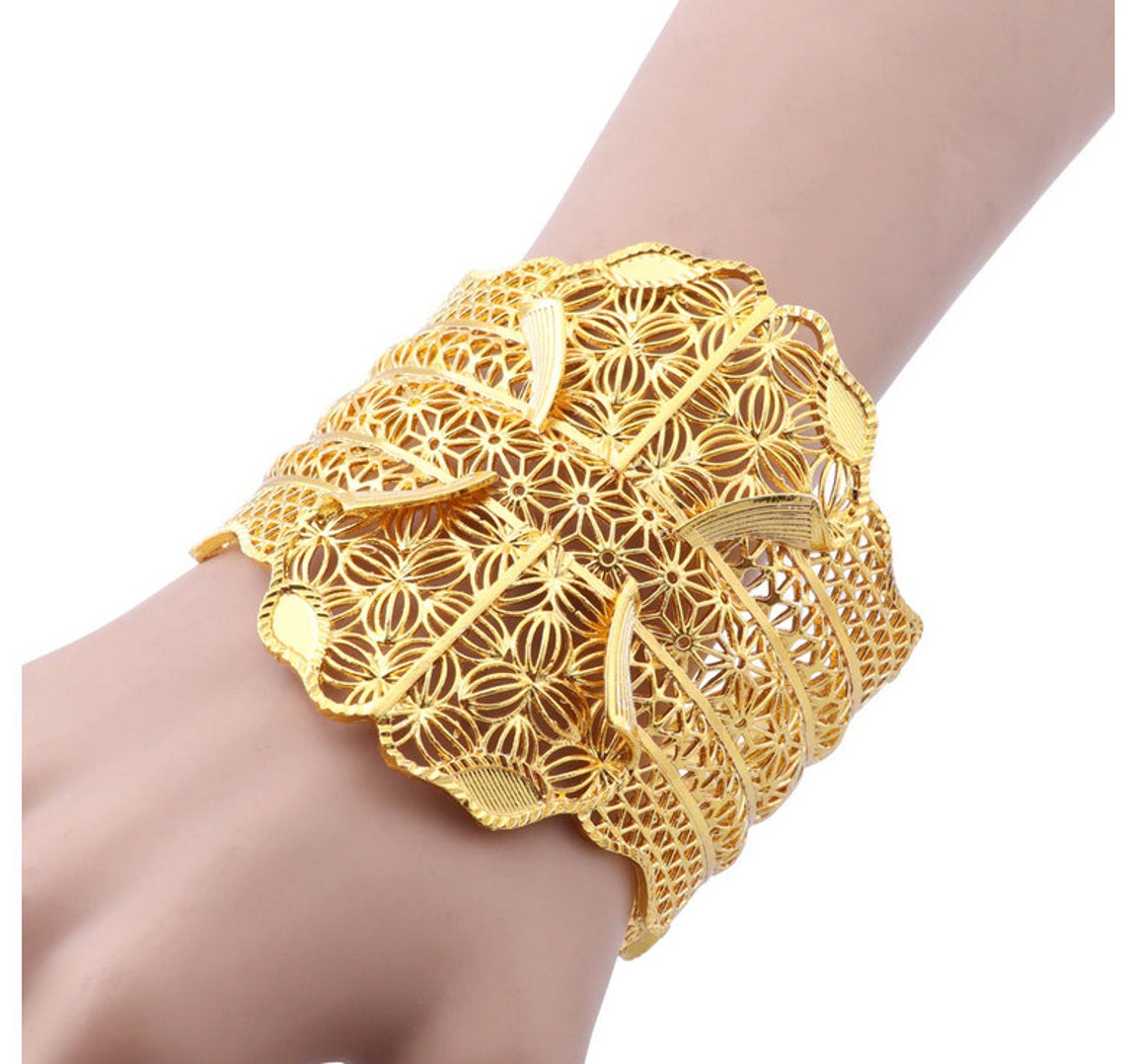 24k Gold Plated Wide Bangle Dubai Bangle Bracelet Gold Wide - Etsy