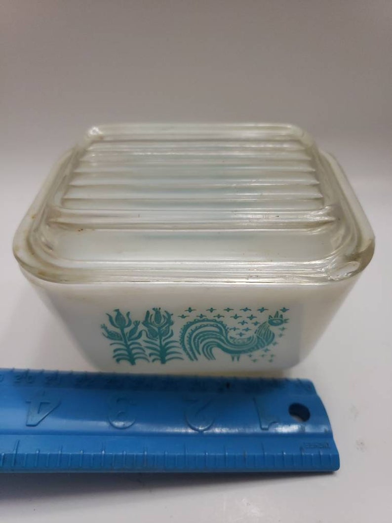 Vintage Pyrex amish Butterprint refrigerator Dish 501 with lid Etsy