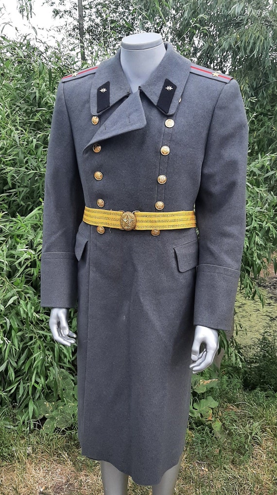 Vintage Military Woolen Officer's Coat Heavy Soviet Army Vintage Military Woolen Officer's Coat Heavy Soviet Army