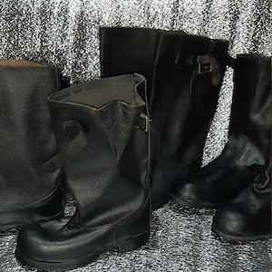 Ukraine military boots Kersey Kirza Afghan soldiers USSR