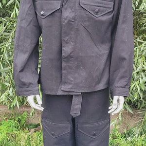 Vintage-Militäruniform-Tanker der UdSSR-Armee aus den 1970er Jahren