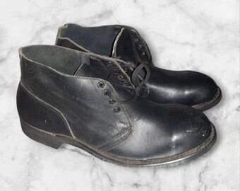 John Fluevog vintage black Leather lace up ankle Boots mens 11 Vintage John Fluevog Black Leather Lace up Ankle Boots Mens  main image 3