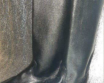 Botas Kirza altas negras antiguas, raras y vintage, calzado coleccionable de Europa del Este