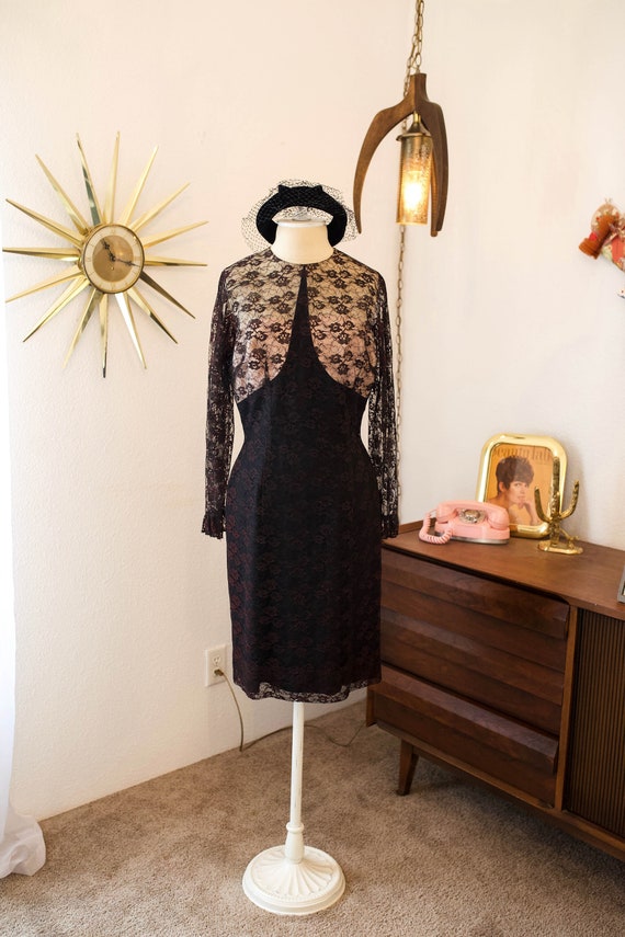 Vintage 1960s Lace Mod Dress