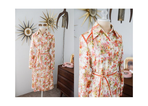 Vintage 1970s Floral Dagger Collar Dress with Pock