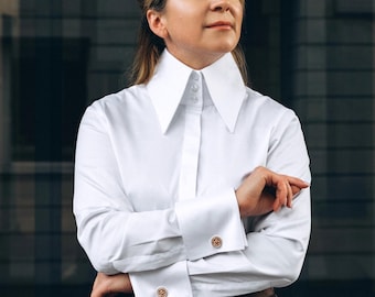 Weißes Damenhemd mit Stehkragen, 3-Knopf-Kragen, breiten französischen Manschetten für Manschettenknöpfe, Bluse aus Stretch-Baumwollsatin von Da Donna Blouses