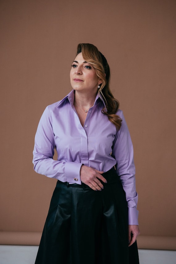 Chemisier lilas femme sale