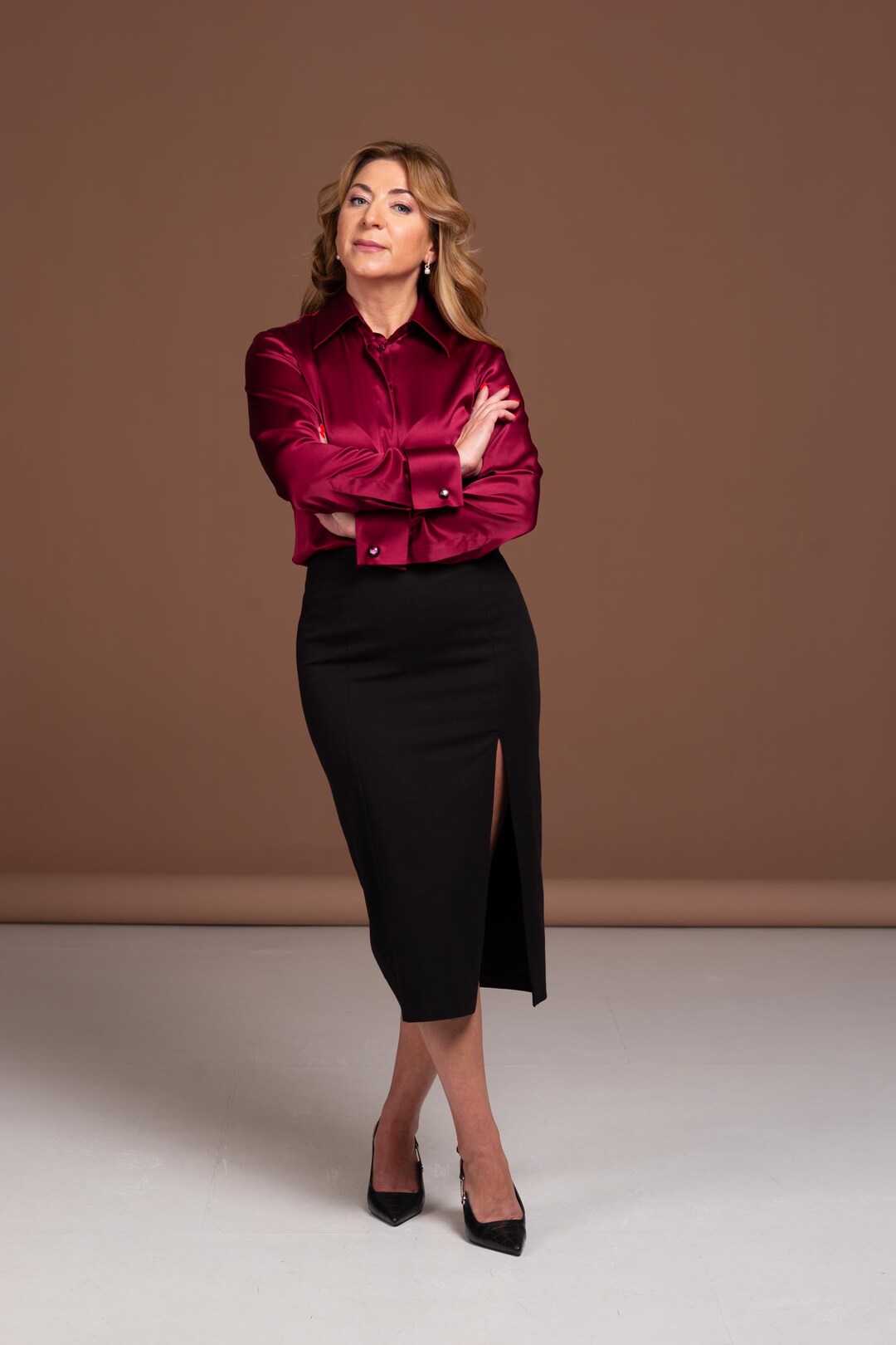 Luxurious Elegant Red Silk Patchwork Top Fitted Short Sleeve Silk Blouse For Summer Wear main image 0