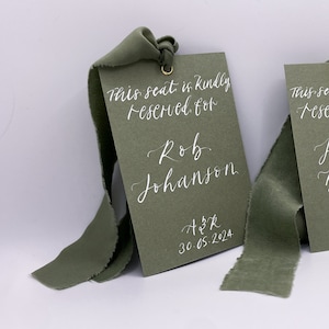 Kalligraphie Hochzeit reserviert Zeichen | Eukalyptus Karte & Chiffon Hand Geschrieben Kalligraphie Chiffon Band Reserviert Platz Tag | Eukalyptus, Salbei