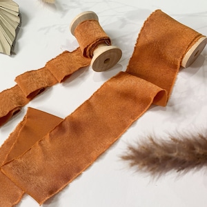 Handgescheurd lint van chiffon met glinsterende afwerking oker boeketlint | Chiffon onafgewerkte rand zijdestijl lint trouwlint gebrand oranje, roest
