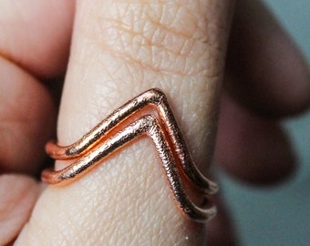 Chevron copper stacking ring