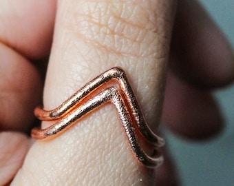 Chevron copper stacking ring