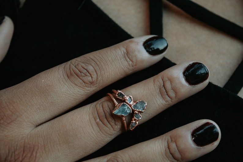 Raw aquamarine copper ring set image 5