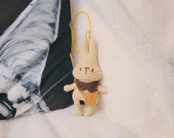 Cute rabbit with crossbody bag Crochet Pattern