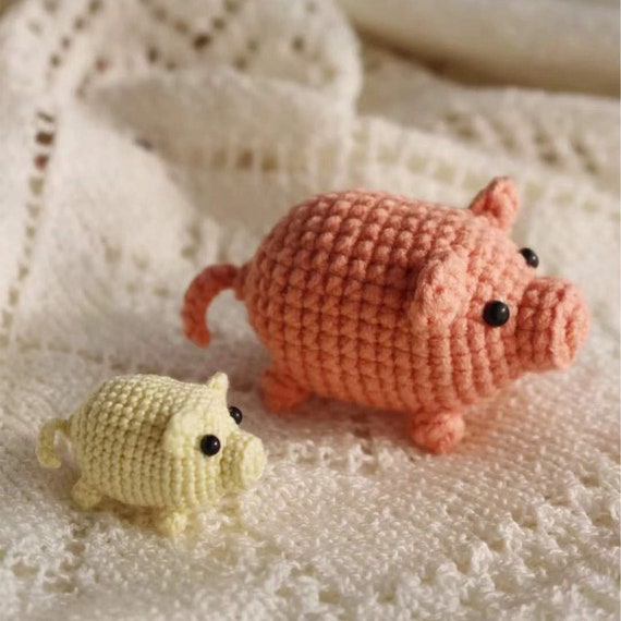 Amigurumi pig crochet pattern, mini crochet animals