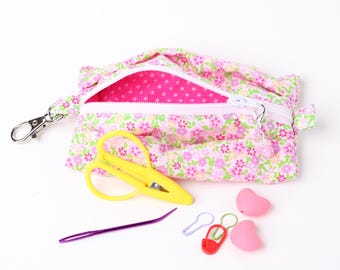 Floral Zippered Knitting Pouch: Self-Standing Bag with Crystal Charm