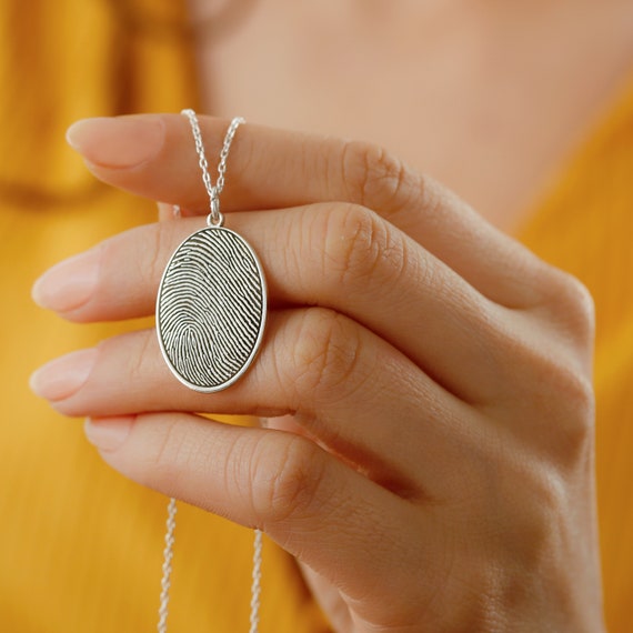 Memorial clearance fingerprint necklace