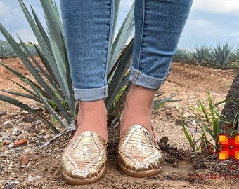 Sandales Huarache en cuir pour femmes faites à la main. Sandales mexicaines. Sandales en cuir. Chaussures bohèmes. Huaraches mexicaines. Chaussures en cuir style mexicain