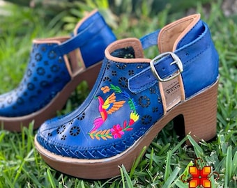 Mexican leather boots Platform Heel, Mexican boots embroidered hummingbird, Womens boots, handmade boots, beautiful boots all sizes